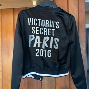 Never worn - still has tags 2016 Victoria Secrets Paris fashion show jacket!💜